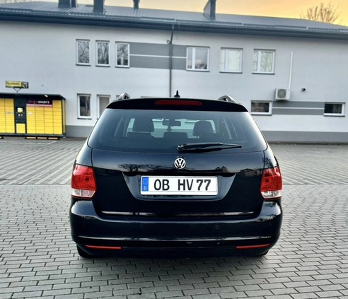 Volkswagen Golf cena 17900 przebieg: 262000, rok produkcji 2009 z Otwock małe 704